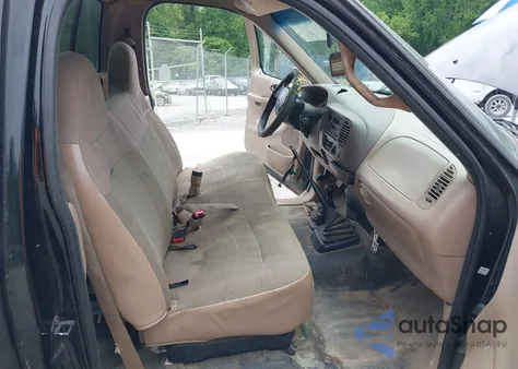 1999 Ford F-150 Work Series/Xl/Xlt из США, поврежденный, VIN 2FTZF1823XCB08827